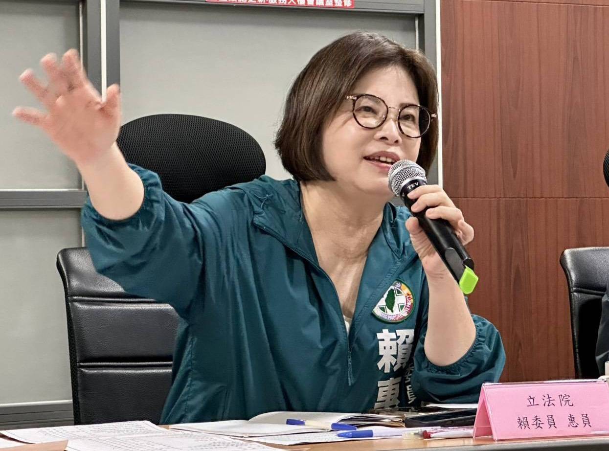 賴惠員催「快審、減稅、融資」行動方案 協助丹娜絲重創中小企業重啟產線
