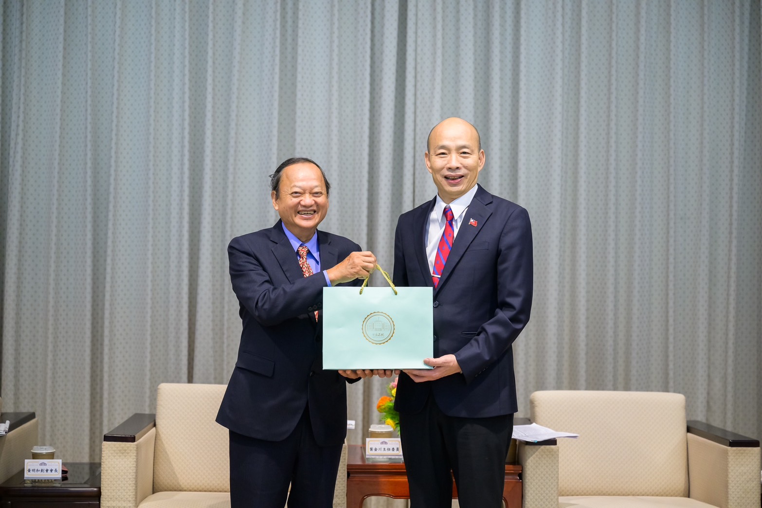 立法院長接見中華民國第34屆醫療奉獻獎得獎人一行