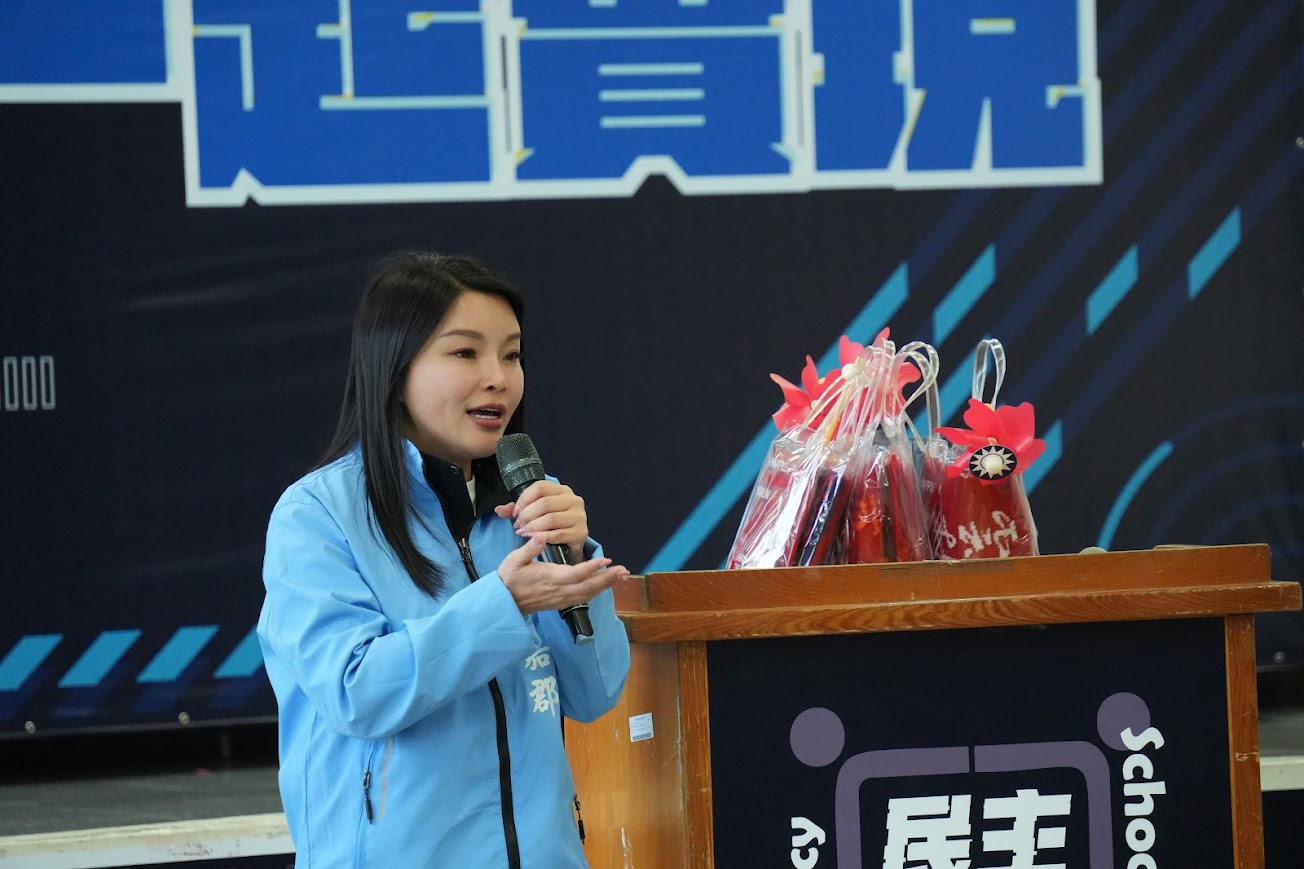 相約二期再相見 ！縣長張麗善勉勵民主學校學員「歡迎回雲林服務」