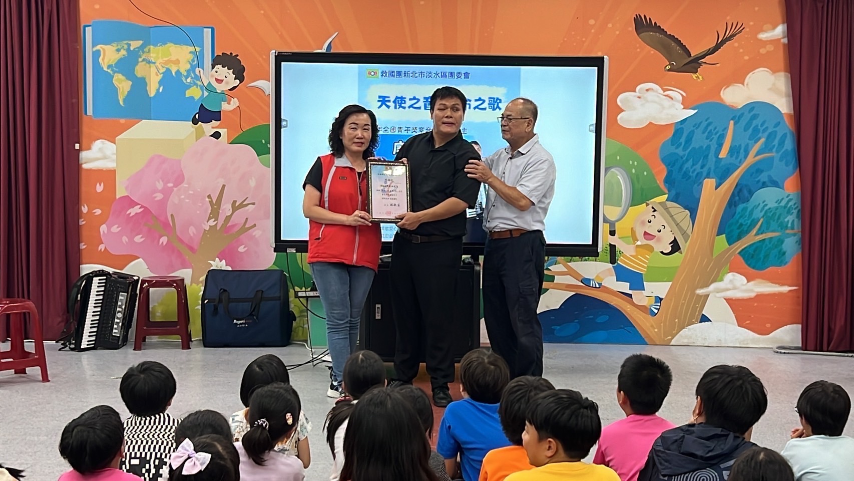 音樂天使廖庭澔與112位師生共享生命之歌